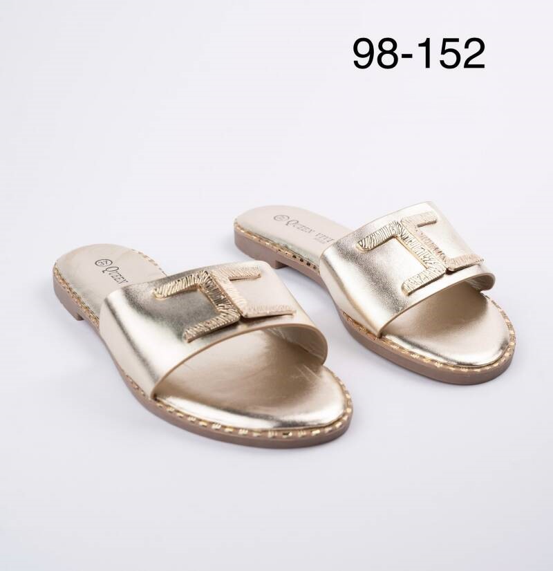Klapki damskie Roz 36-41 / 12 par